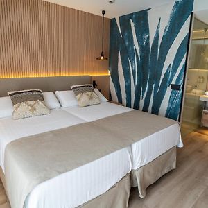 Maris Plus Twin Room
